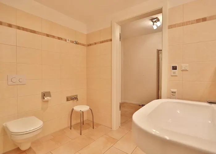 Baltique Baltique 20 *